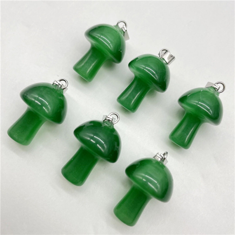 深緑色(猫眼石)