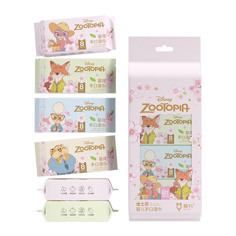 64枚入り 桜シリーズ ミニウェットティッシュ 【8枚×8パック/14×15cm】