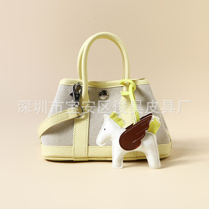 ミルトンイエロー 19cm（ポニー付き）