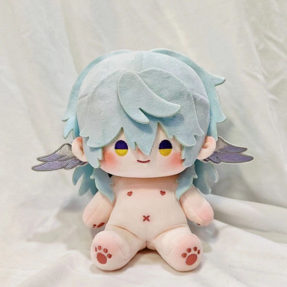 ドゥドゥ日曜日の裸の赤ちゃん
