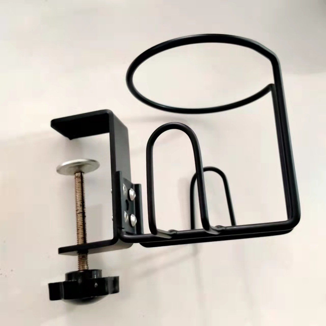1番テーブルカップホルダー