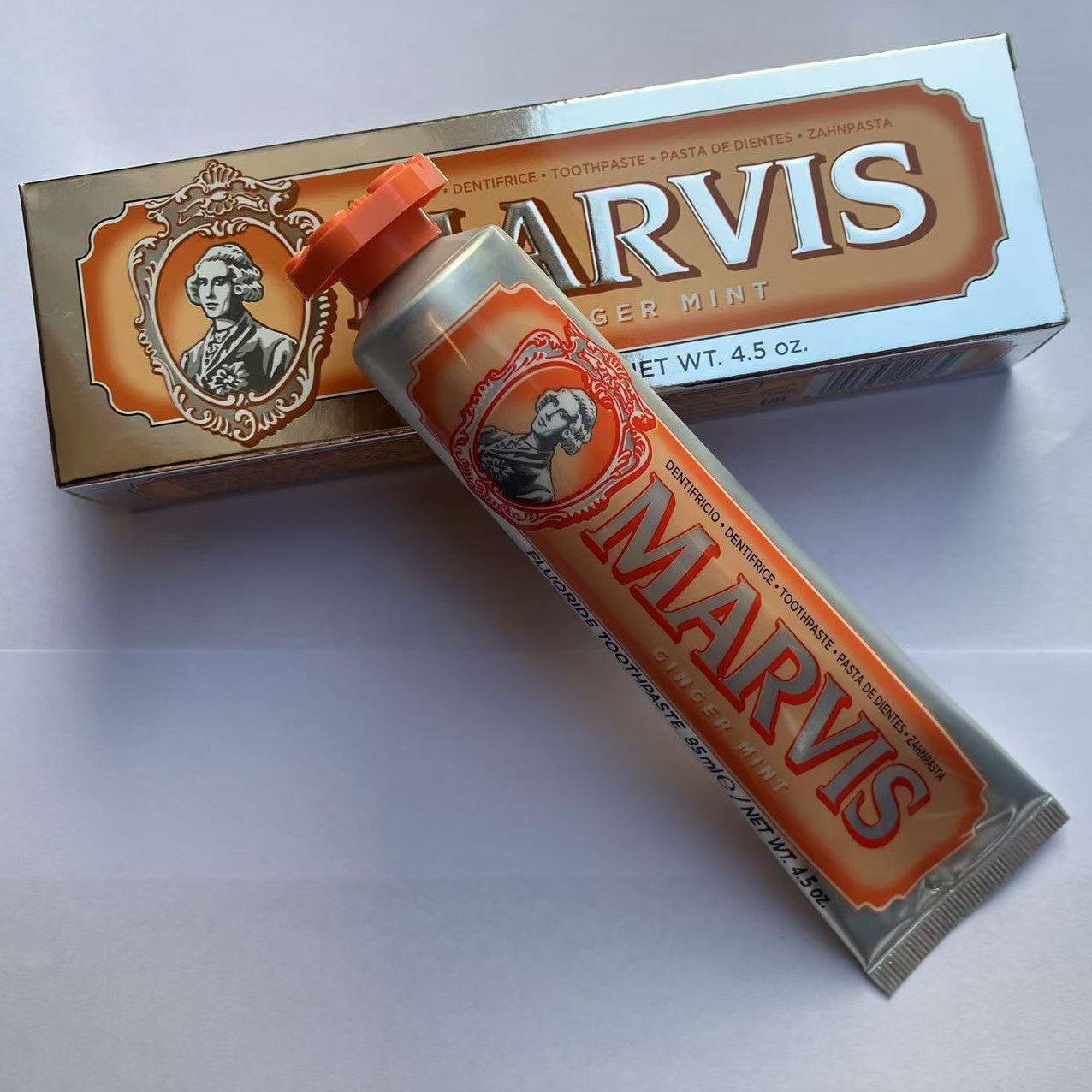 オレンジイエロー