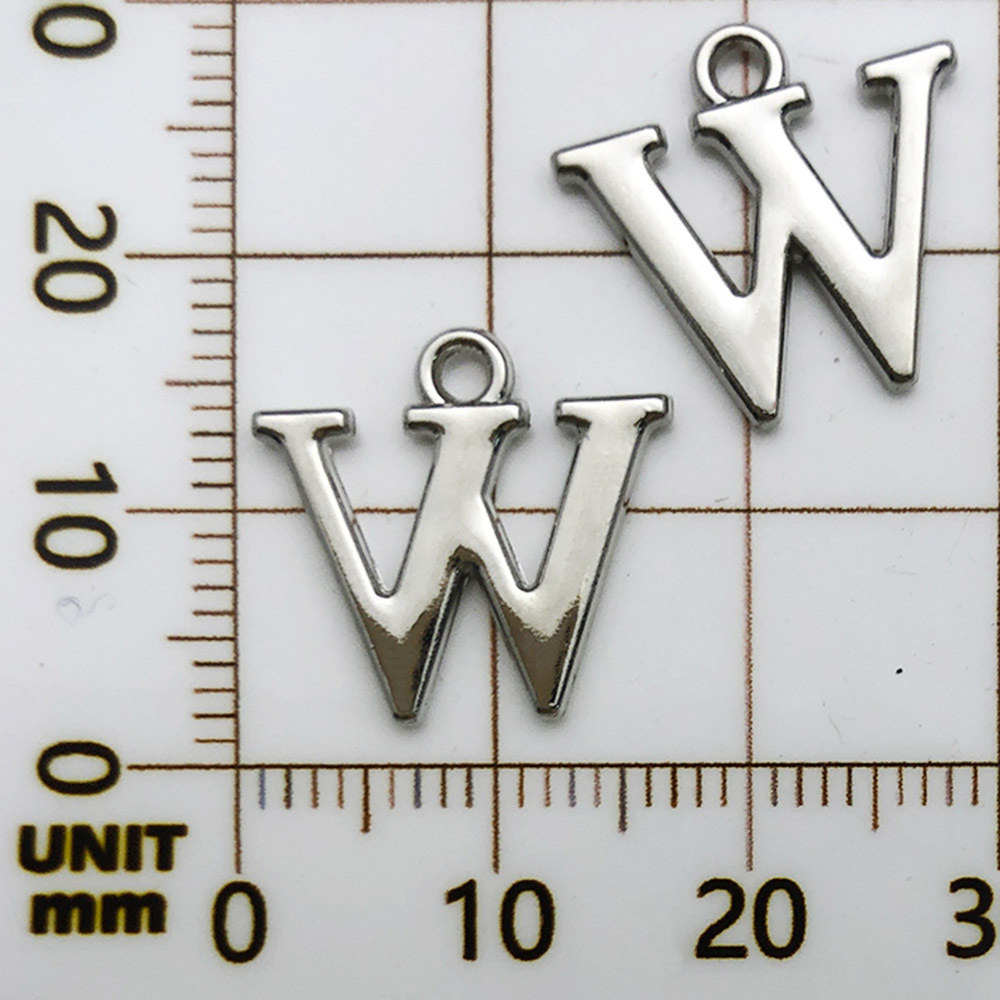 1 ホワイト K ラックメッキ文字 W-17x16mm-1.1g