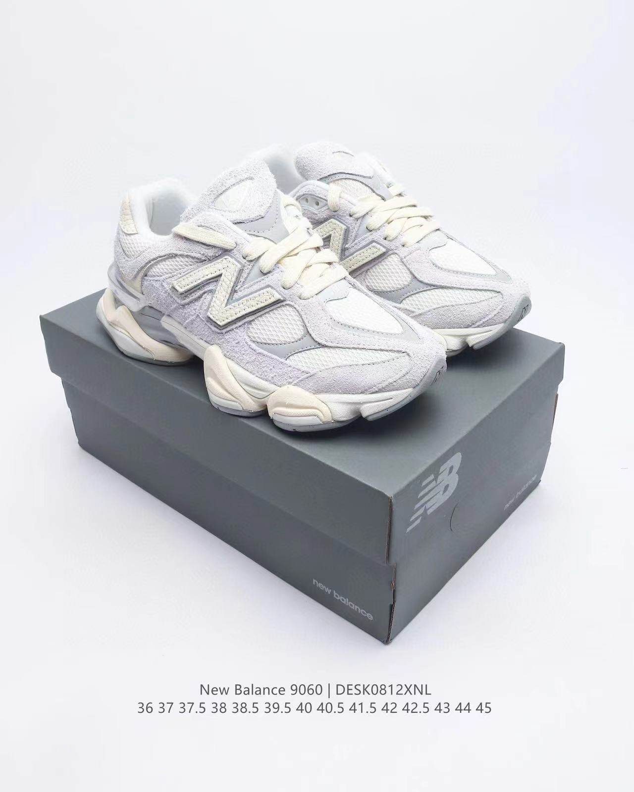 ホワイトグレー