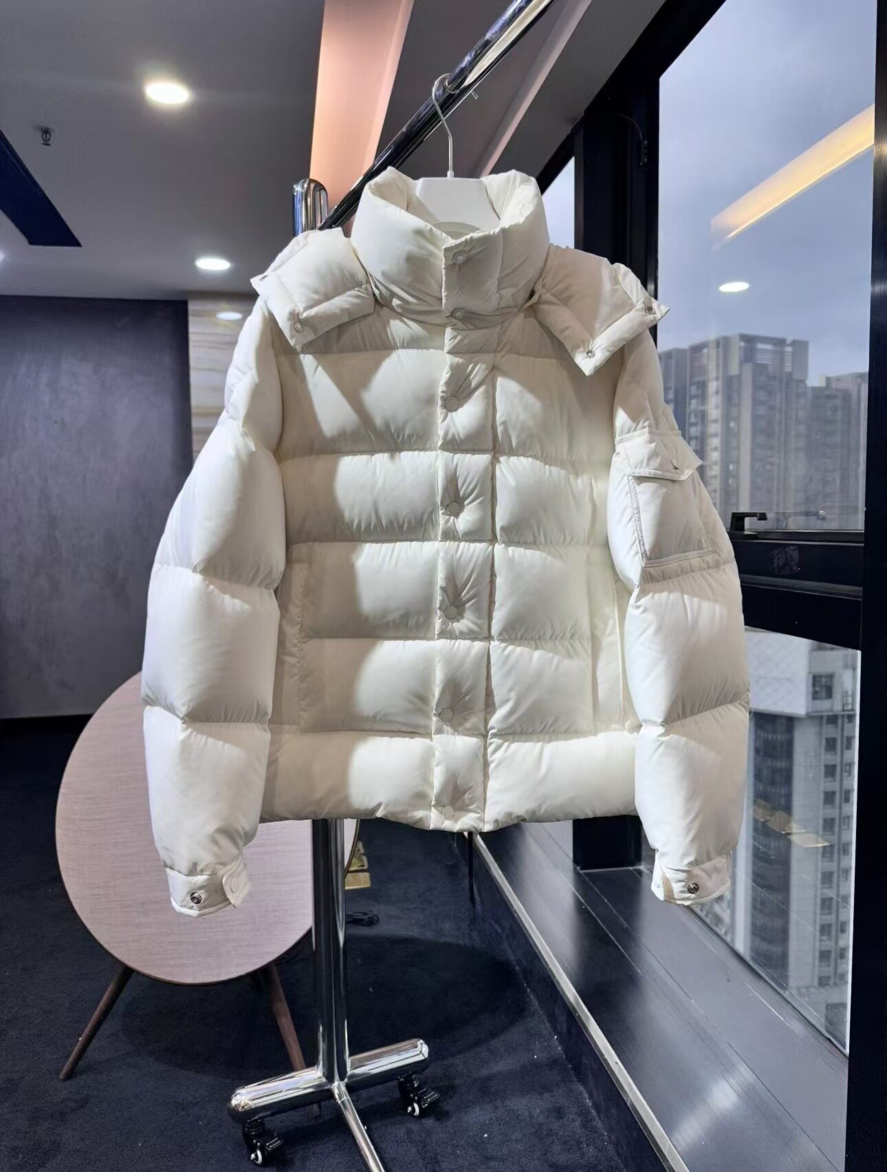 白色