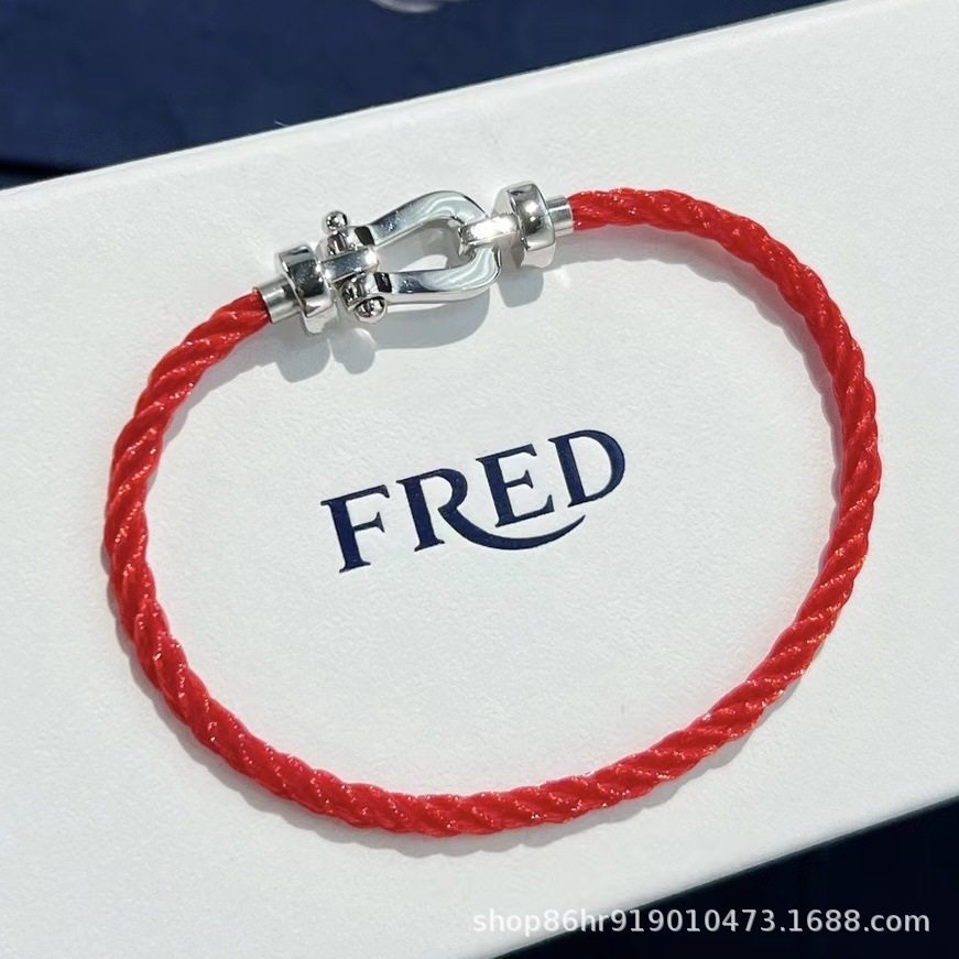 ダイヤモンドレスレッドロープホワイトゴールド