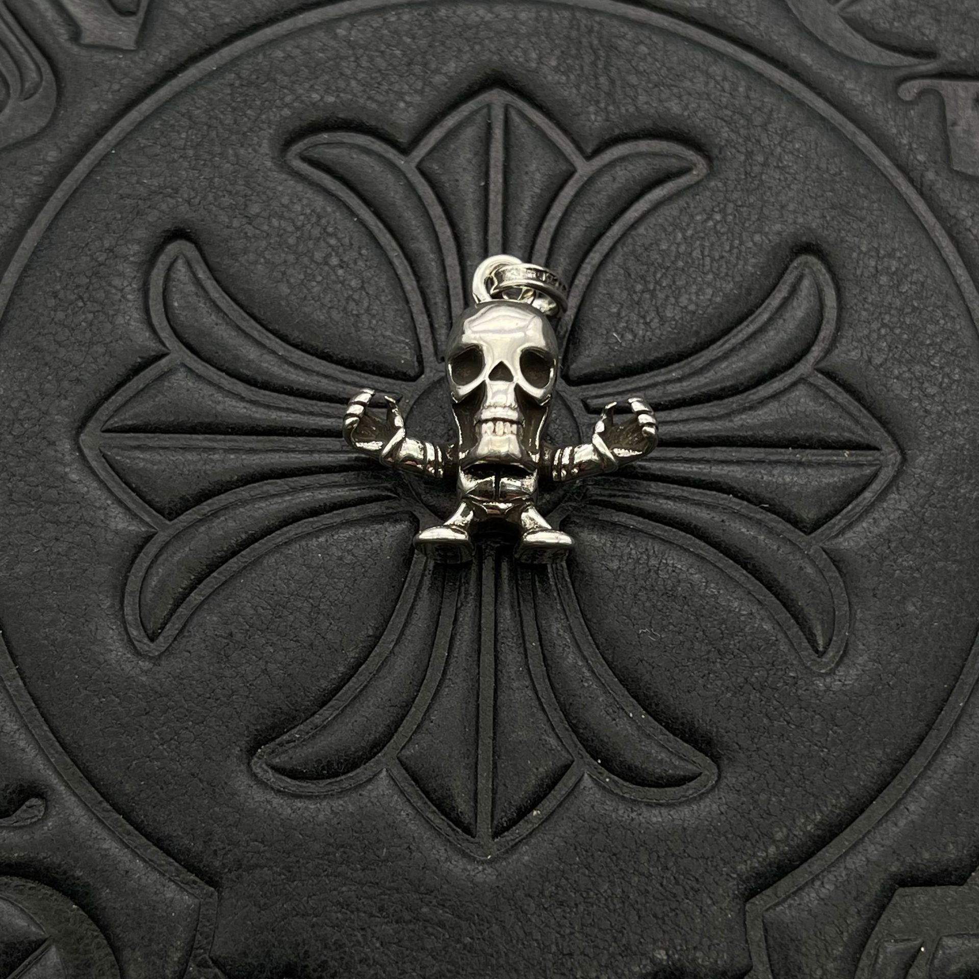 CX061(約27×22mm)