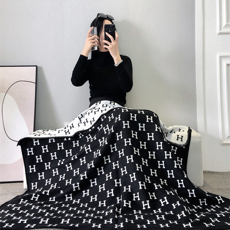 リトルHブラック