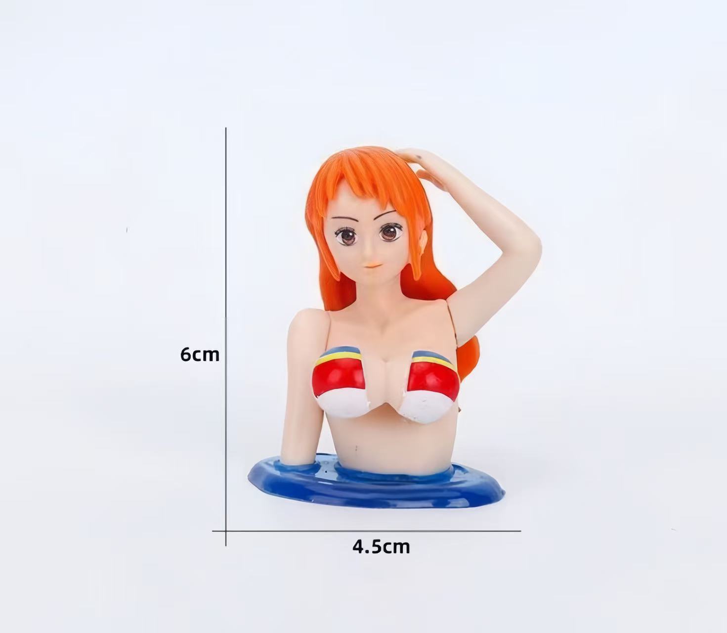 胸を揺らすナミ