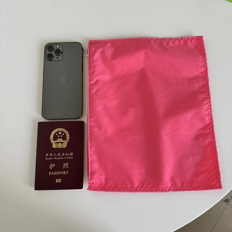 スイカ赤ナイロン収納バッグ