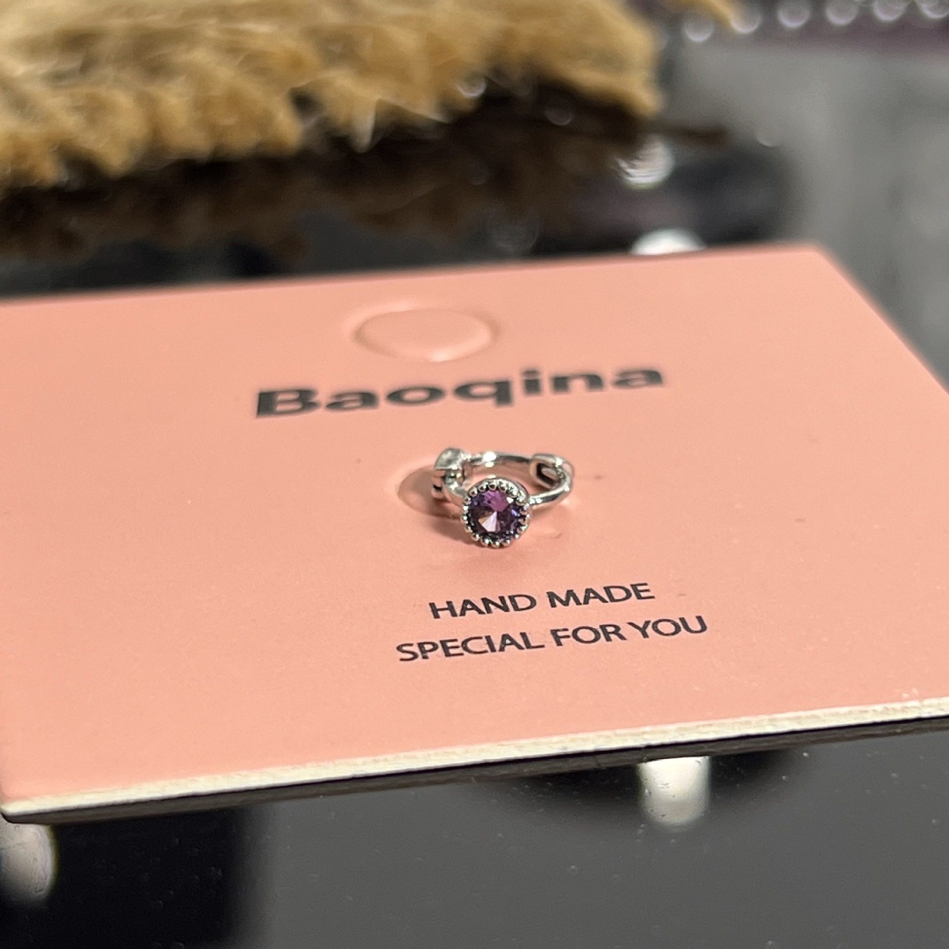 732 パープルイヤーボーンボタン（シングル）