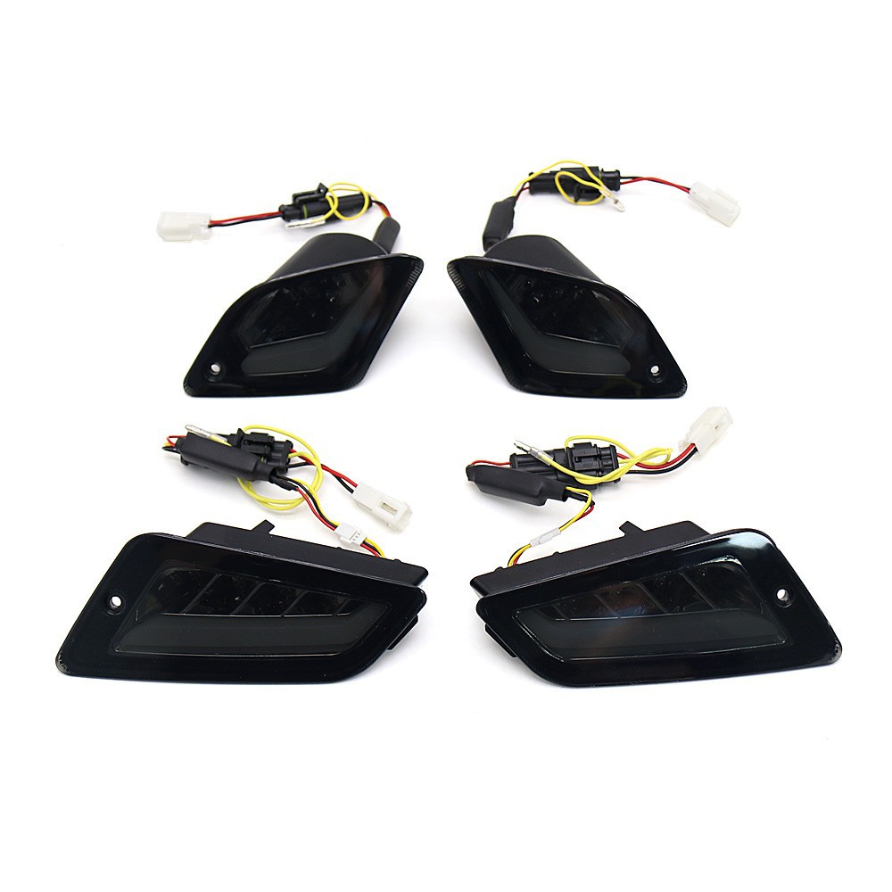 GTSのフロントとリアのウインカー