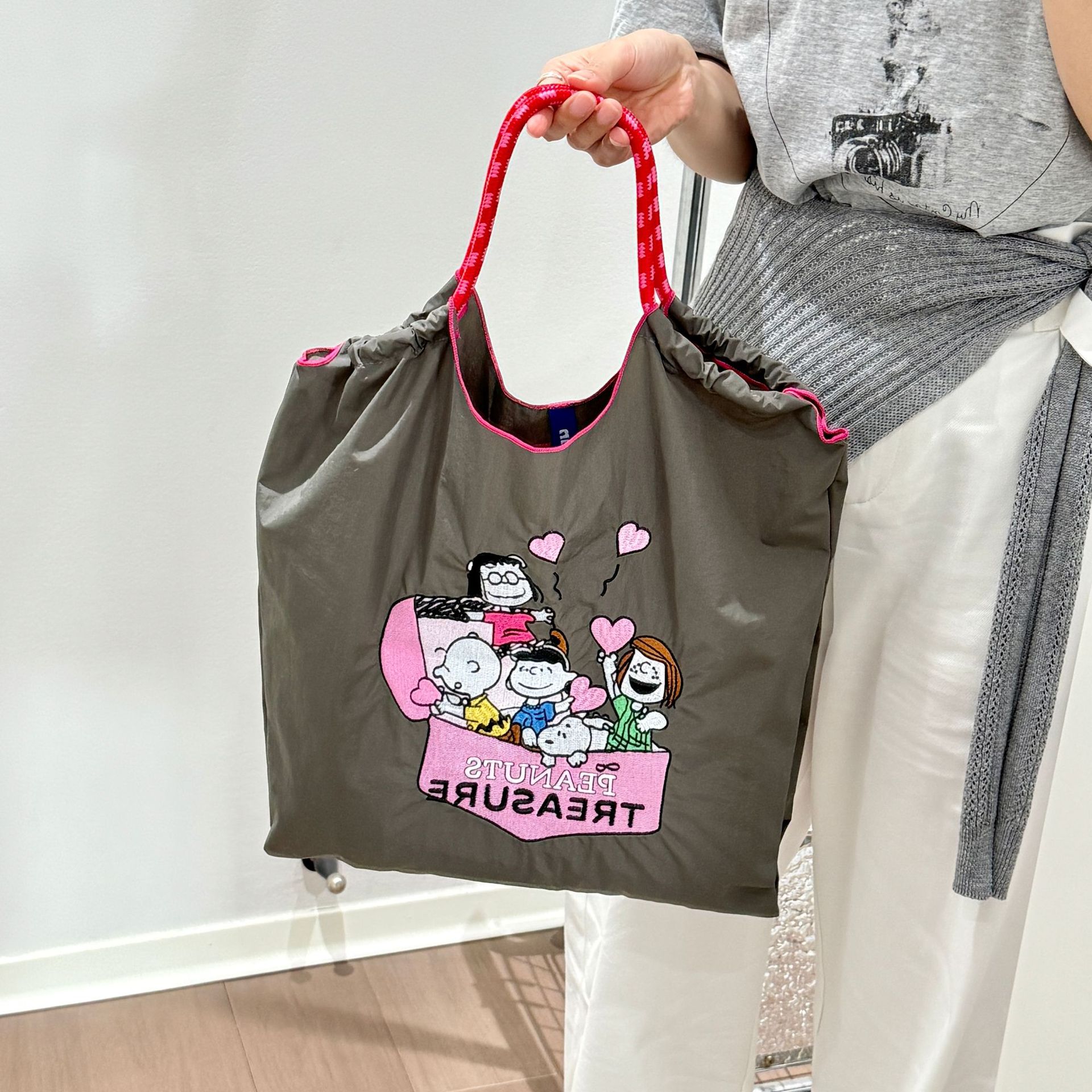 ダークグレー スヌーピー ラブボックス 大