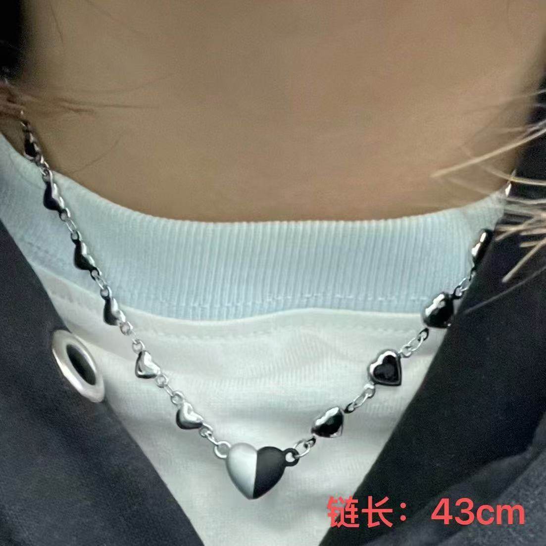 ラブメタルペンダントネックレス DX0779