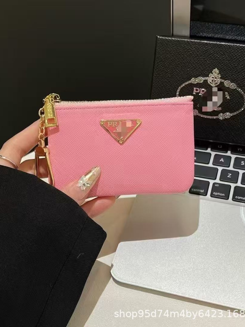 ダークピンクプーラ