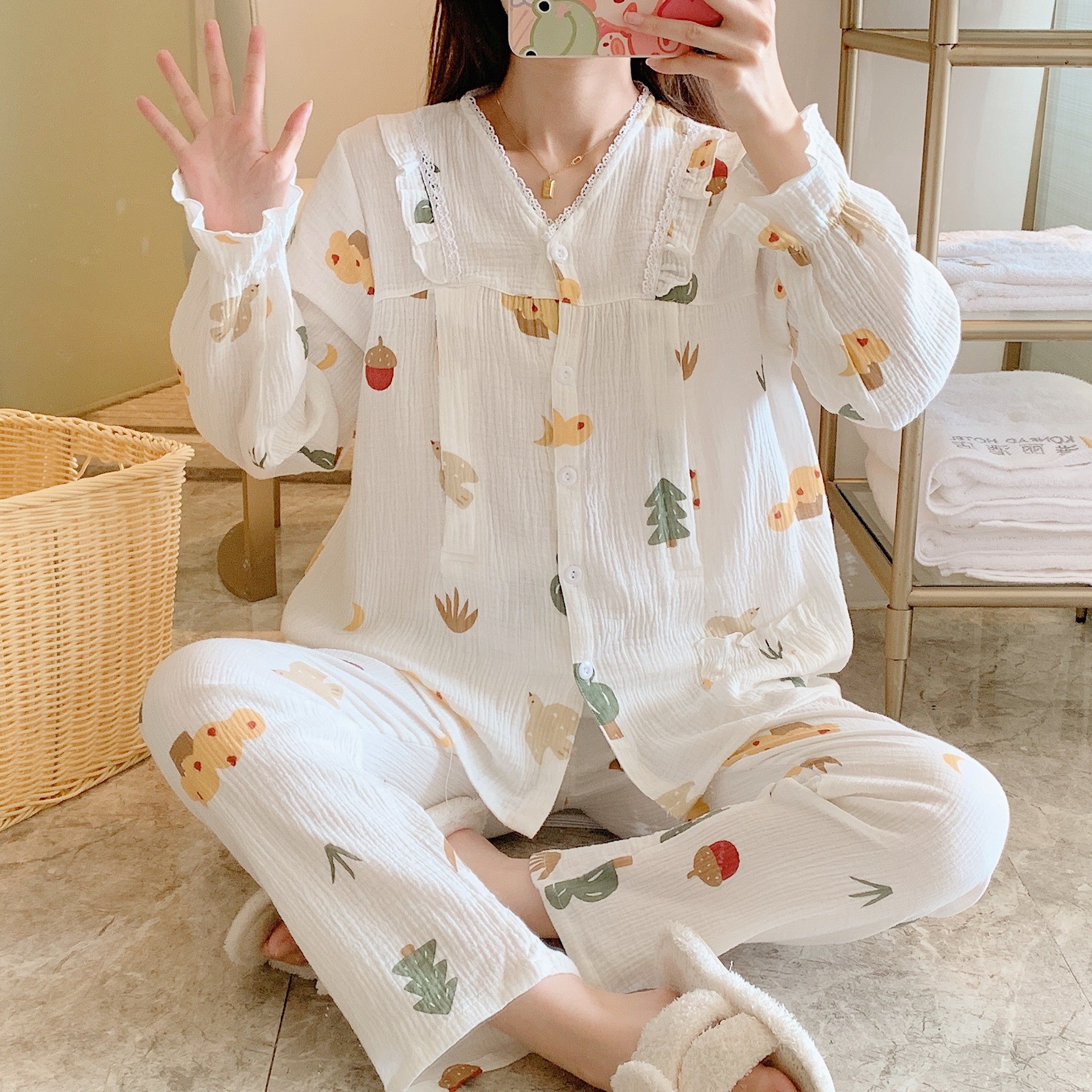 純綿クレープvネック白小樹月子服セット