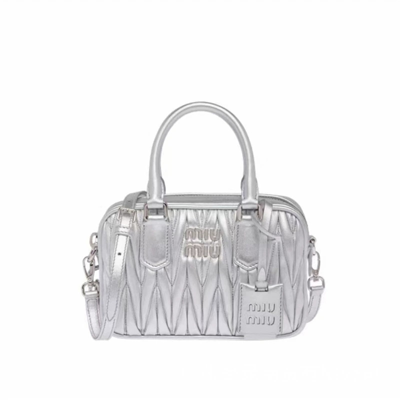 19CM シルバー (ギフトボックス包装)