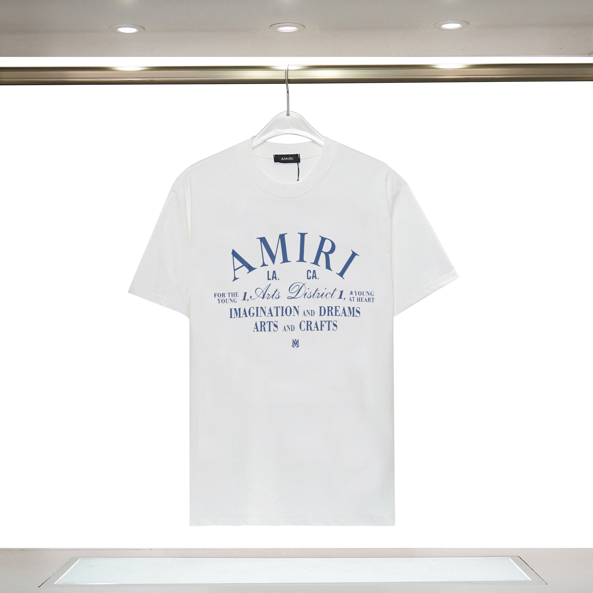Y42・文字ロゴ・白