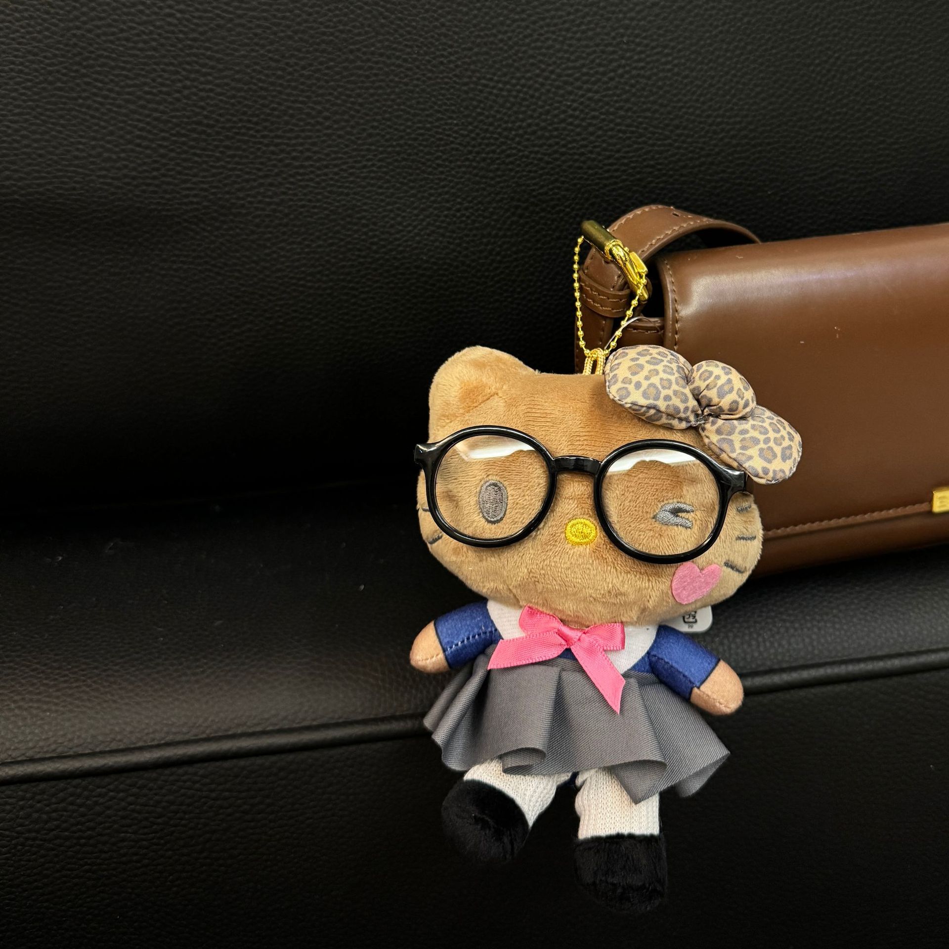 ブラックレザーカレッジスタイルkt+ブラックメガネ
