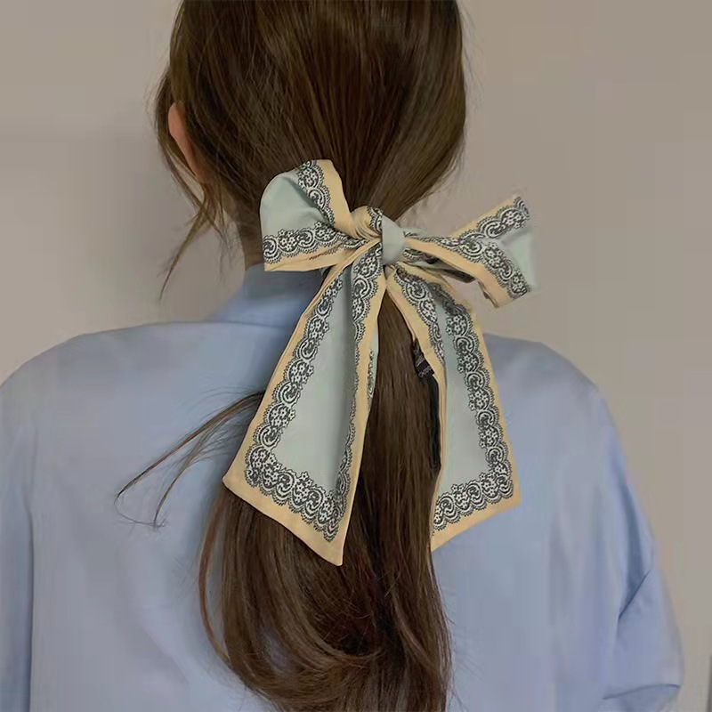 ワイドレースブルー