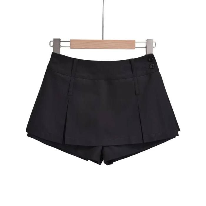 Q843 ブラックスカート