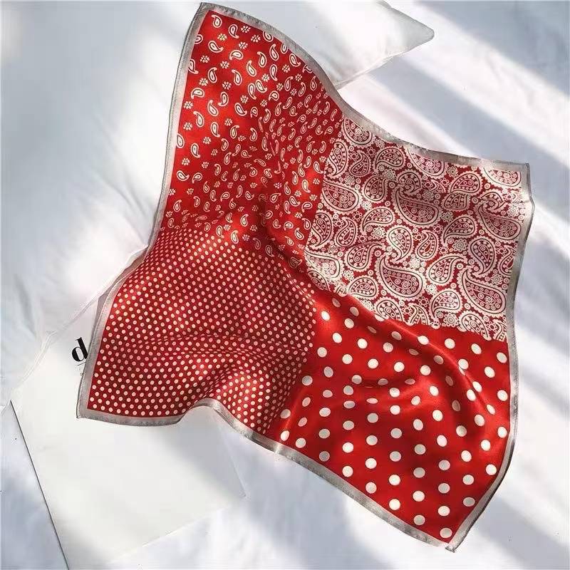 赤いカシューナッツ