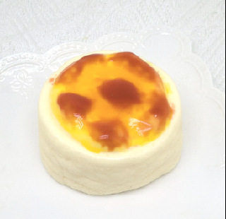 とろけるチーズ入り ぷにぷにパン 200g