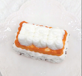 リトル ホワイト ベア グミ ソーダ クッキー ピンチ 195g