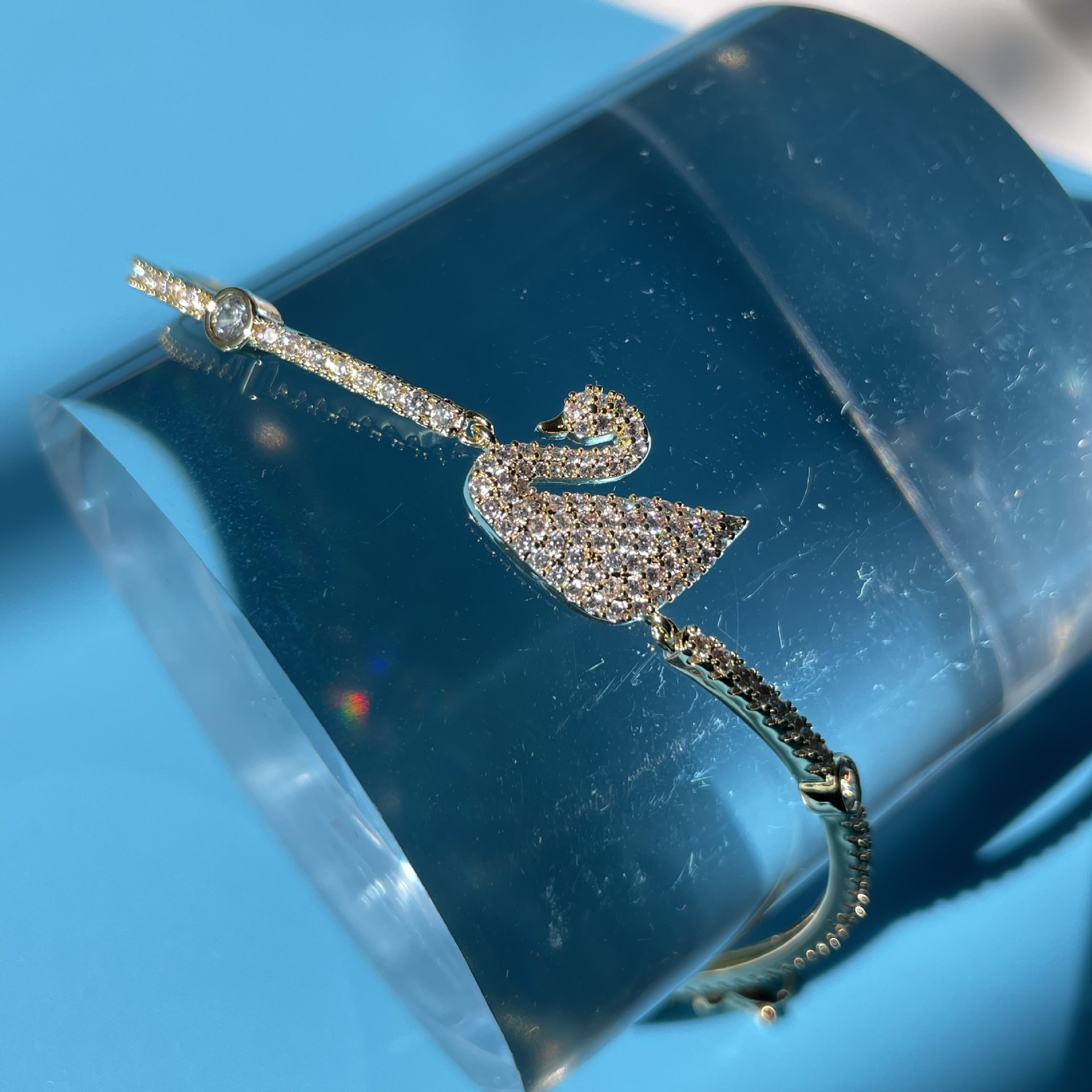 ゴールデン Shijia リトル スワン ブレスレット