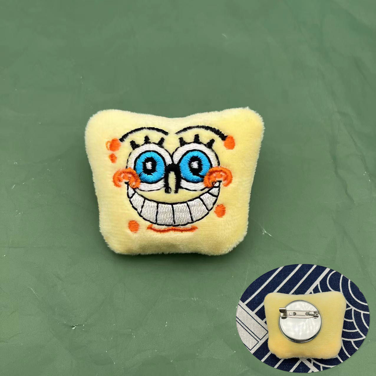 スポンジ・ボブ【ブローチ】