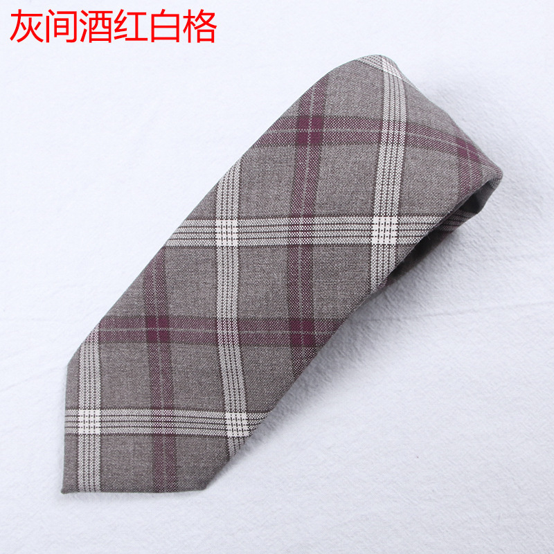 グレー×バーガンディ×白のチェック柄ネクタイ(D)