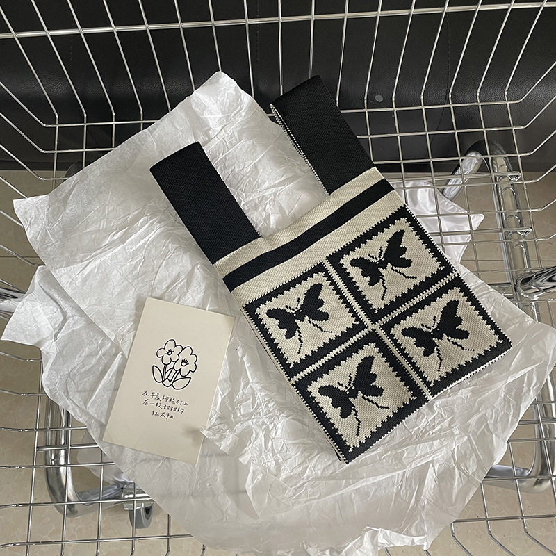 ブロック蝶-黒米