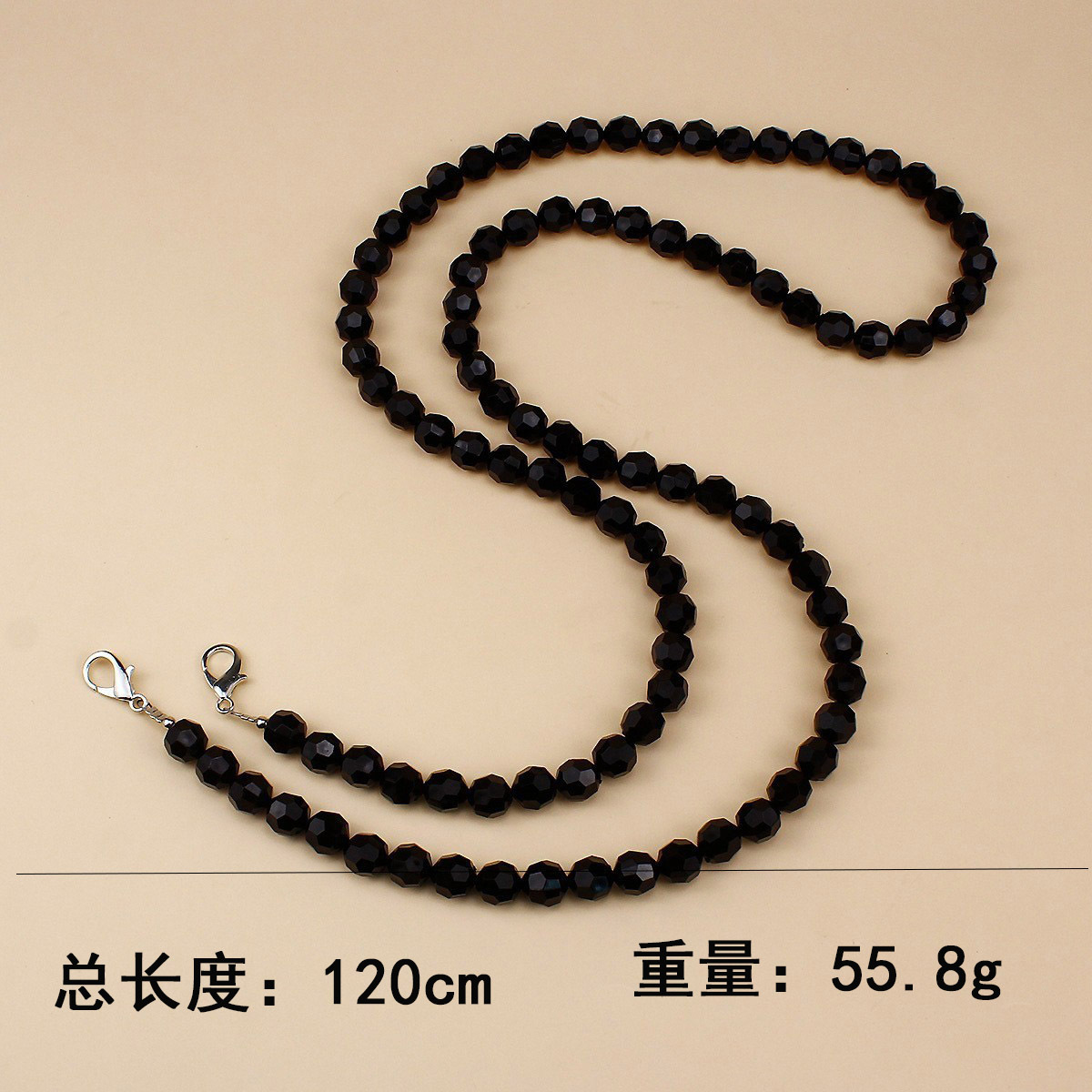 黒いビーズのファセット