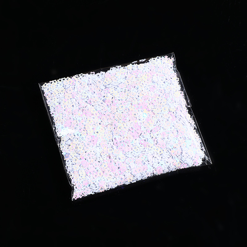 白い透かし彫り星1g