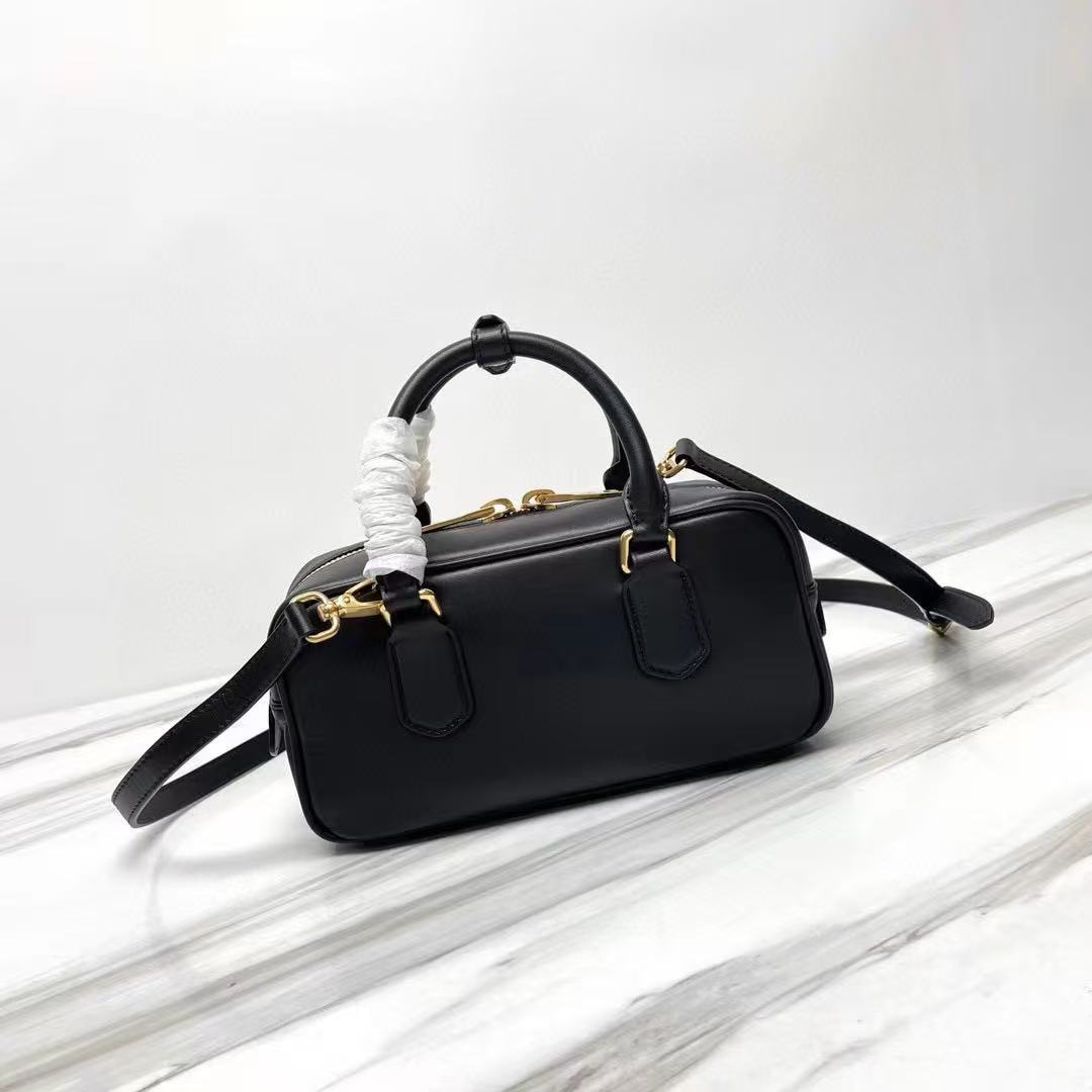 Sサイズ 22 ブラック