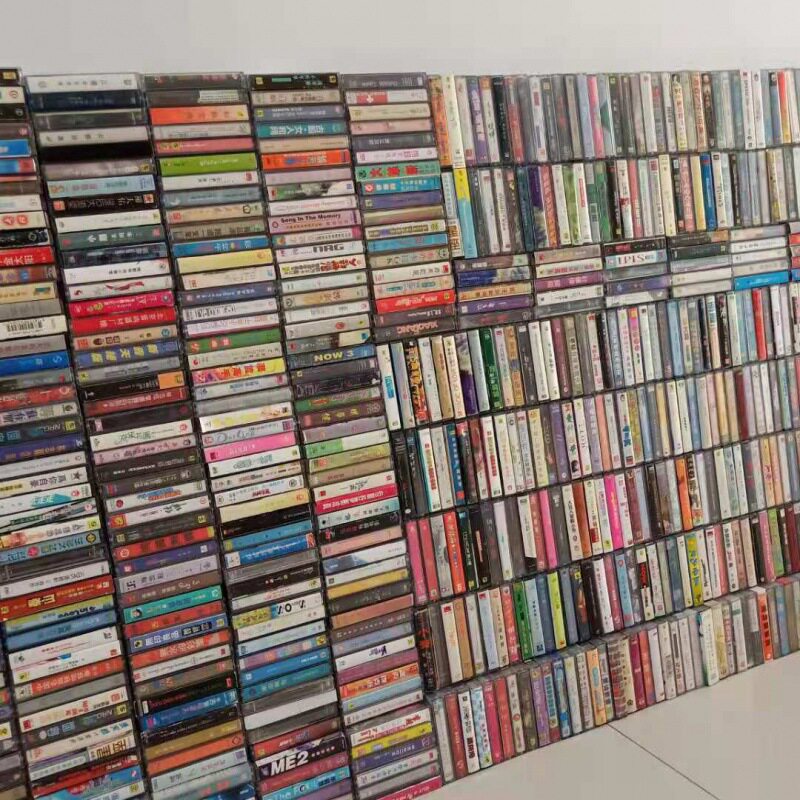 5 つのトレイがランダムに配布されます (通常の再生を保証)