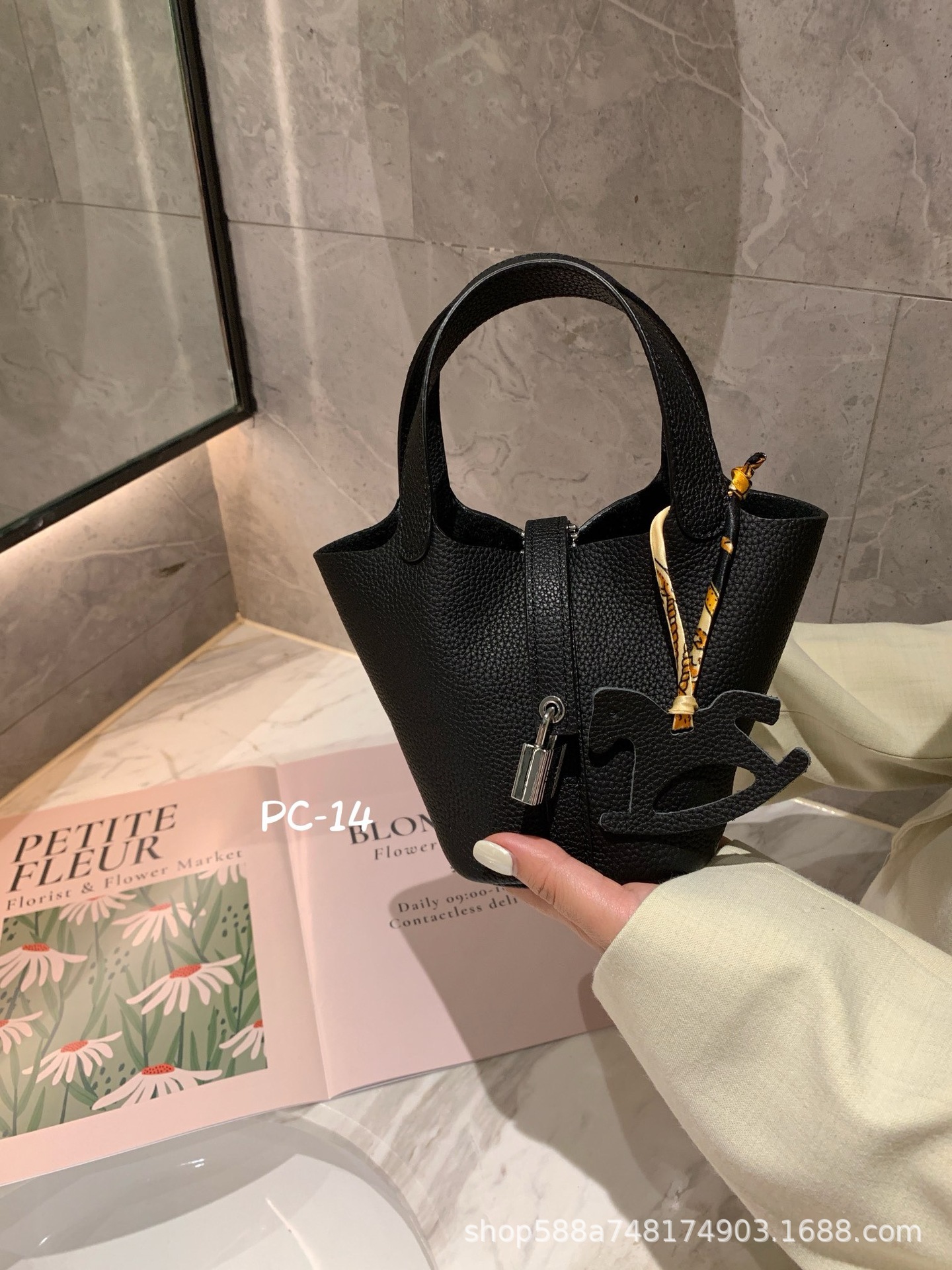 ブラック ミニサイズ 14cm + 内ポケット、牛革の最初の層