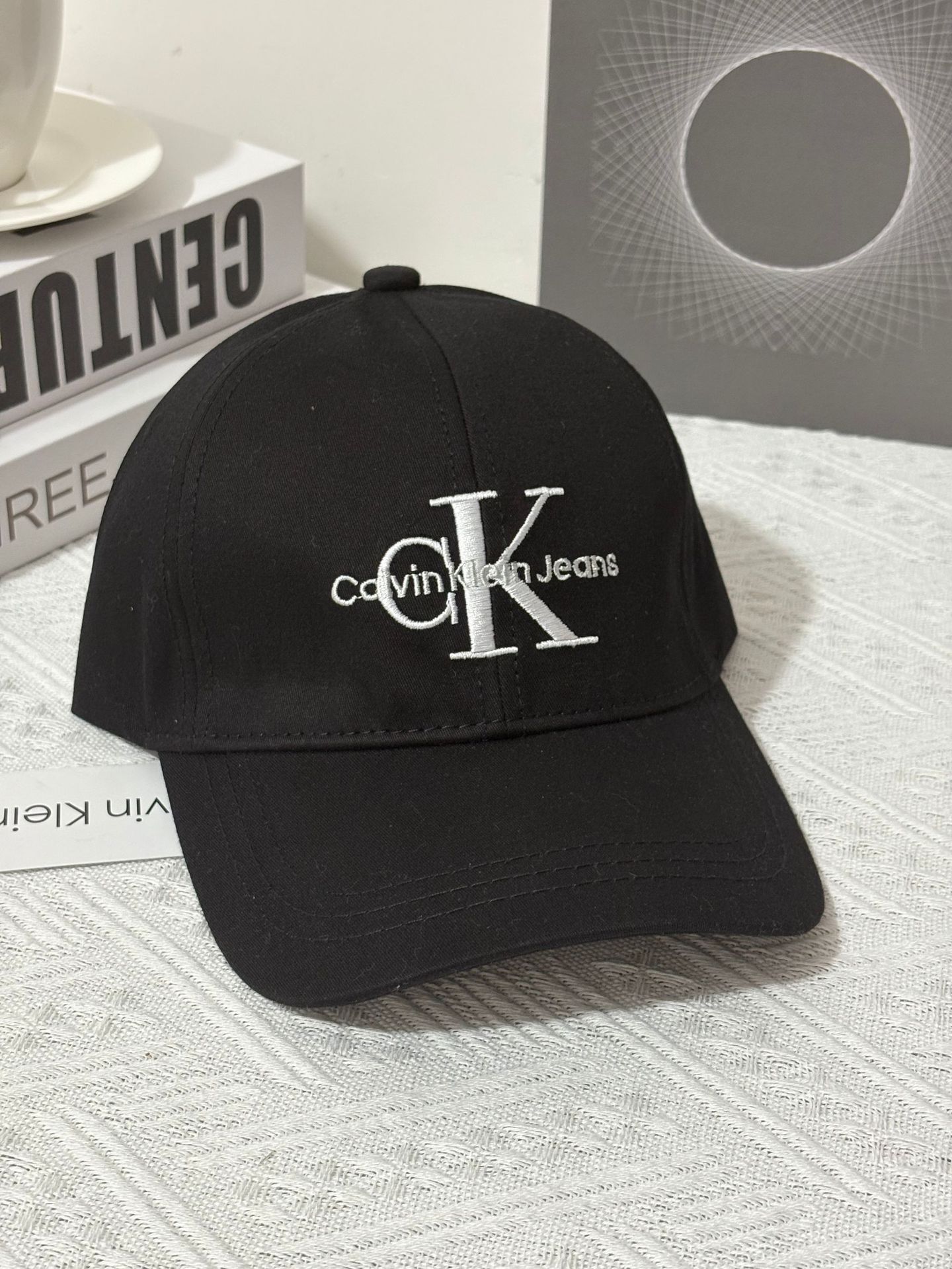 黒 - 小さな文字