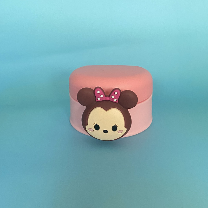 ピンク