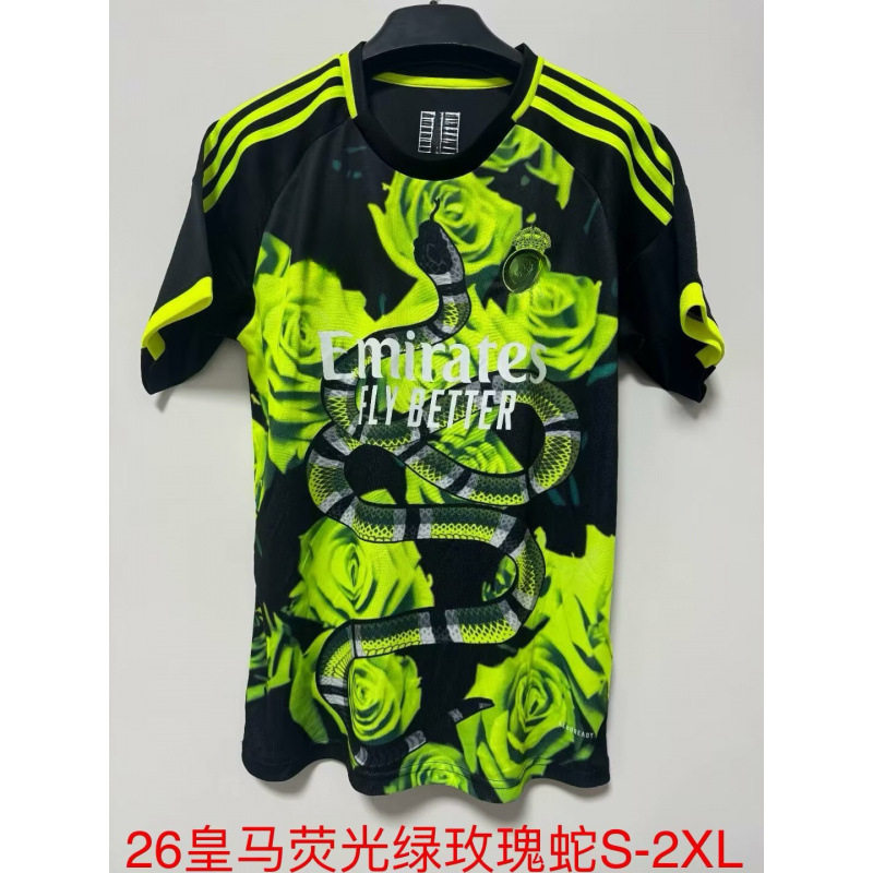 26 レアル・マドリード 蛍光グリーン・ローズ・スネーク