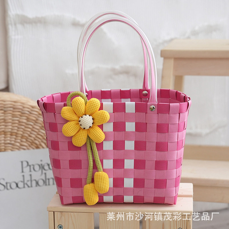 ピンクの白いストライプ