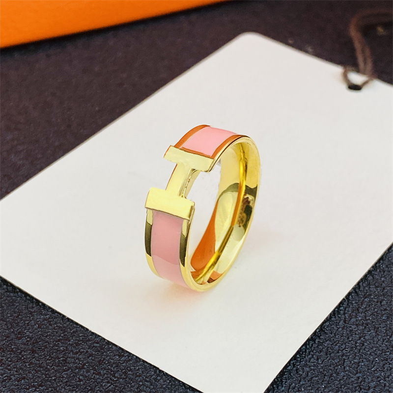 狭い金粉H指輪