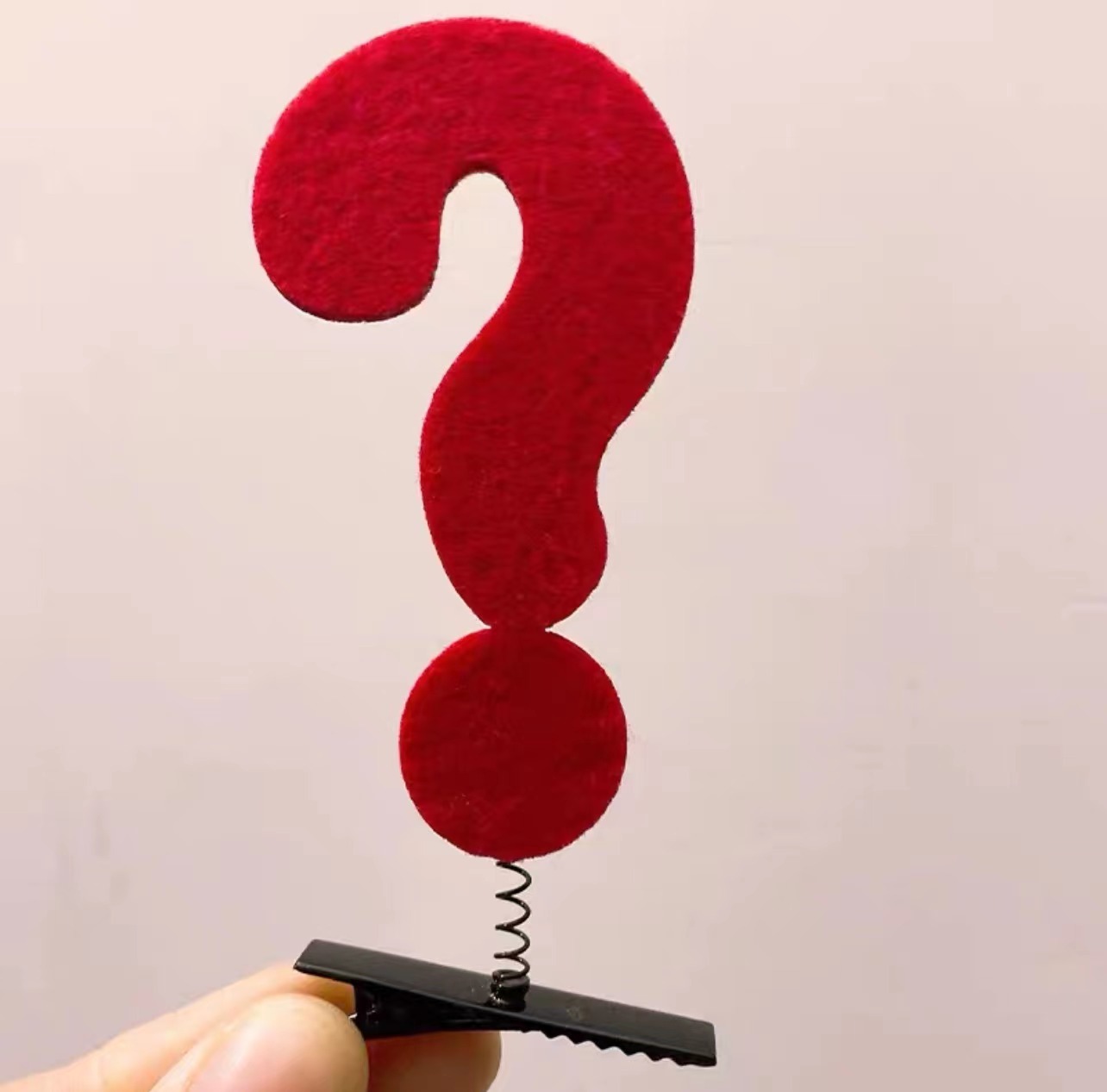 赤い疑問符