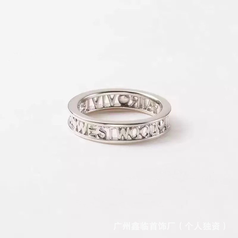 中抜きレターリング（ホワイトゴールド））