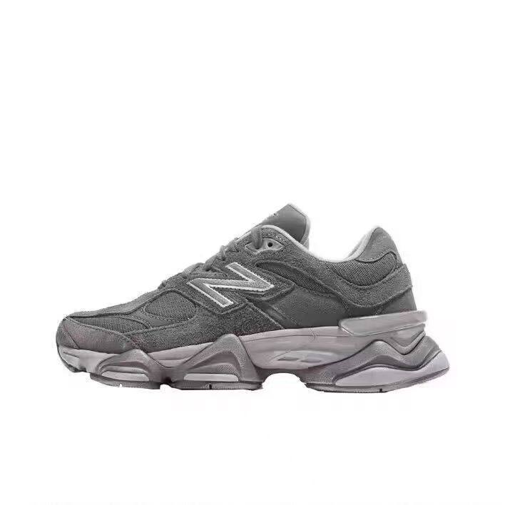 ブラックグレー