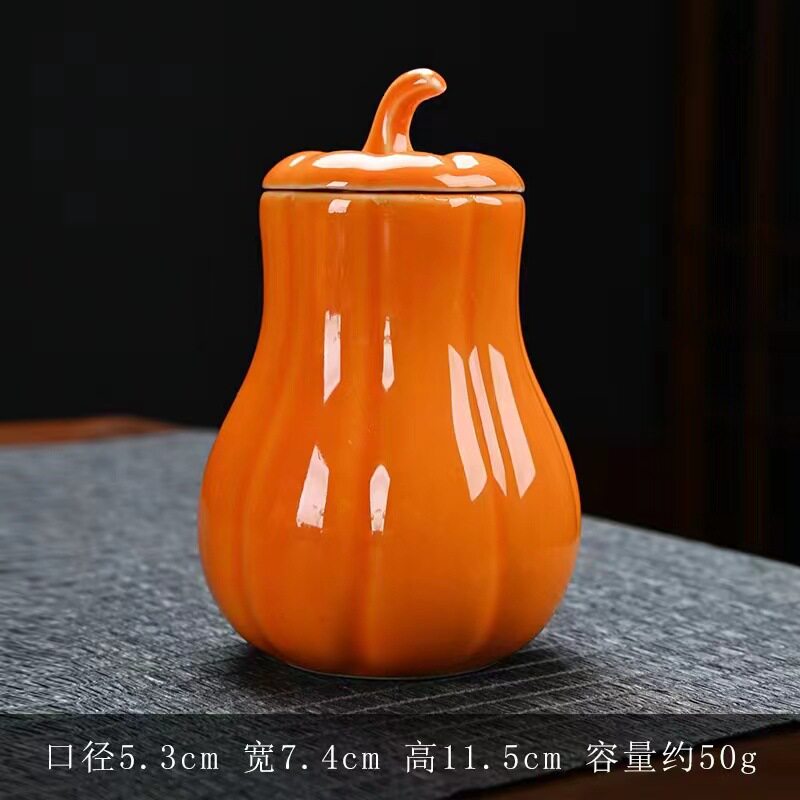 長いカボチャのトランペット