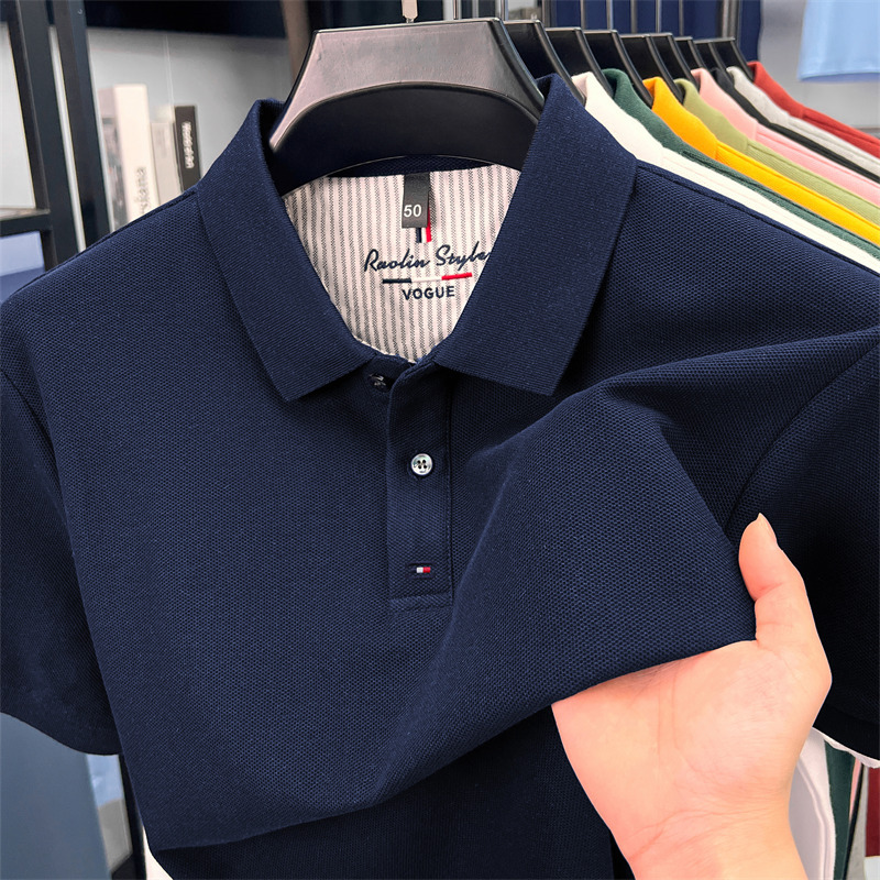 濃い青