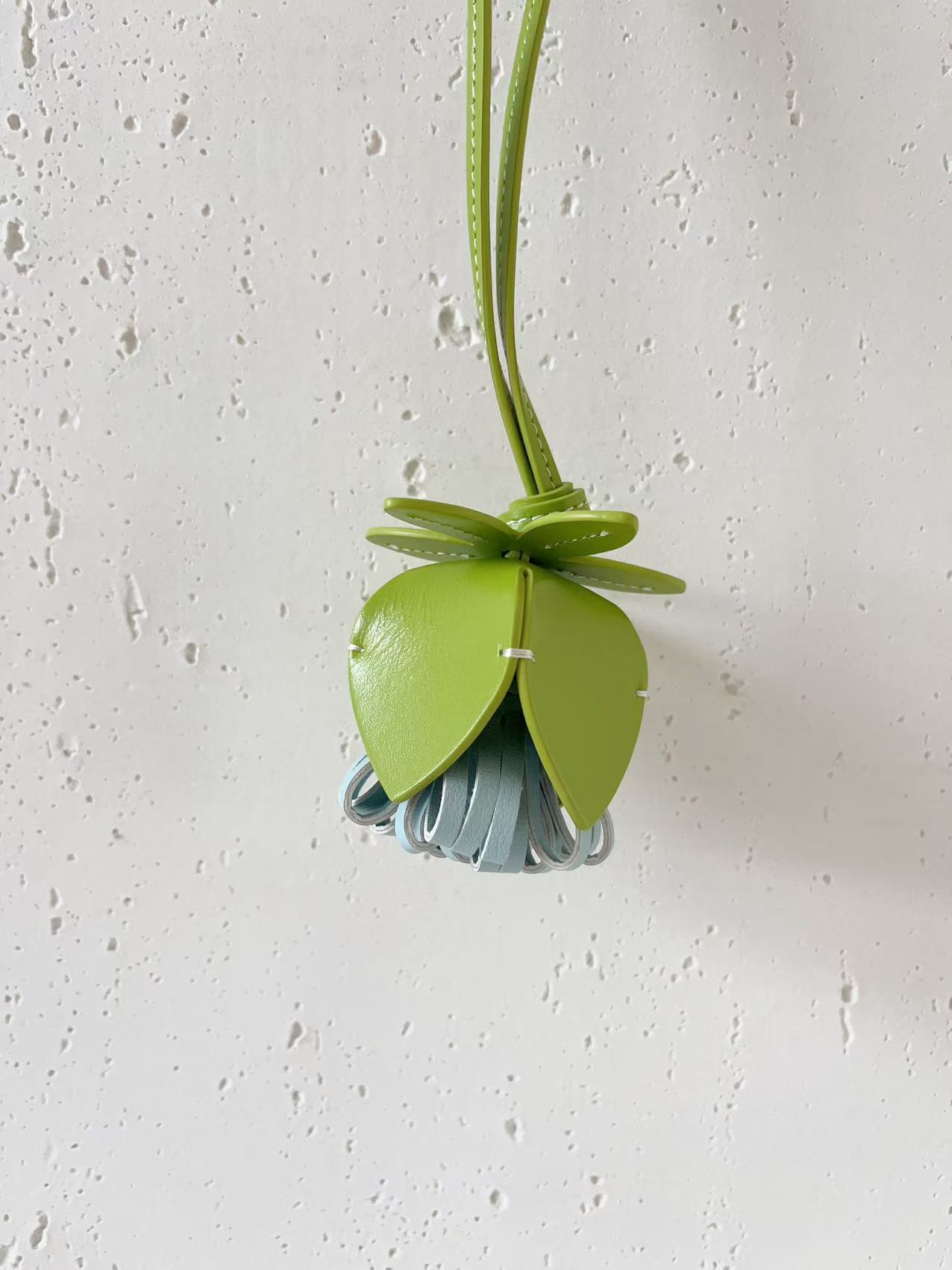 ライトグリーンとライトブルー