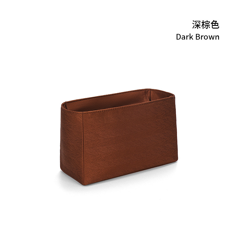 濃い茶色