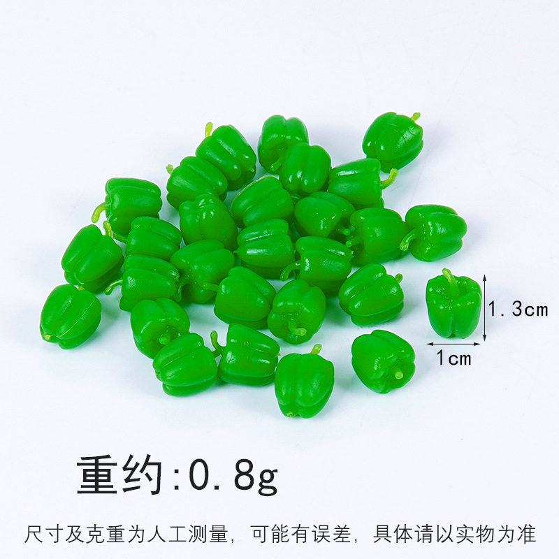 1.4cmの緑ピーマン - 茎に染まっていないもの